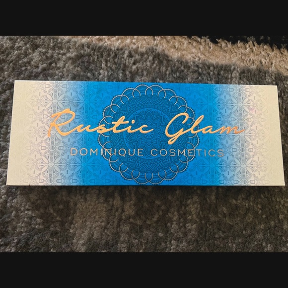 Dominique Cosmetics Rustic Glam Palette - Picture 2 of 5